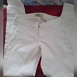 LIKE NEW HOLLISTER JEANS